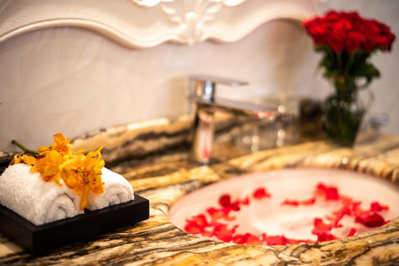 הו צ'י מין סיטי Tuong VI Hotel Saigon מראה חיצוני תמונה