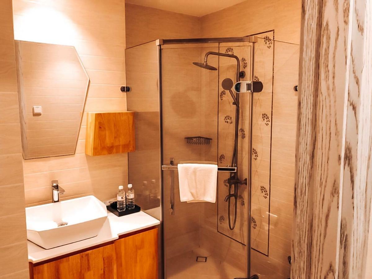 הו צ'י מין סיטי Tuong VI Hotel Saigon מראה חיצוני תמונה